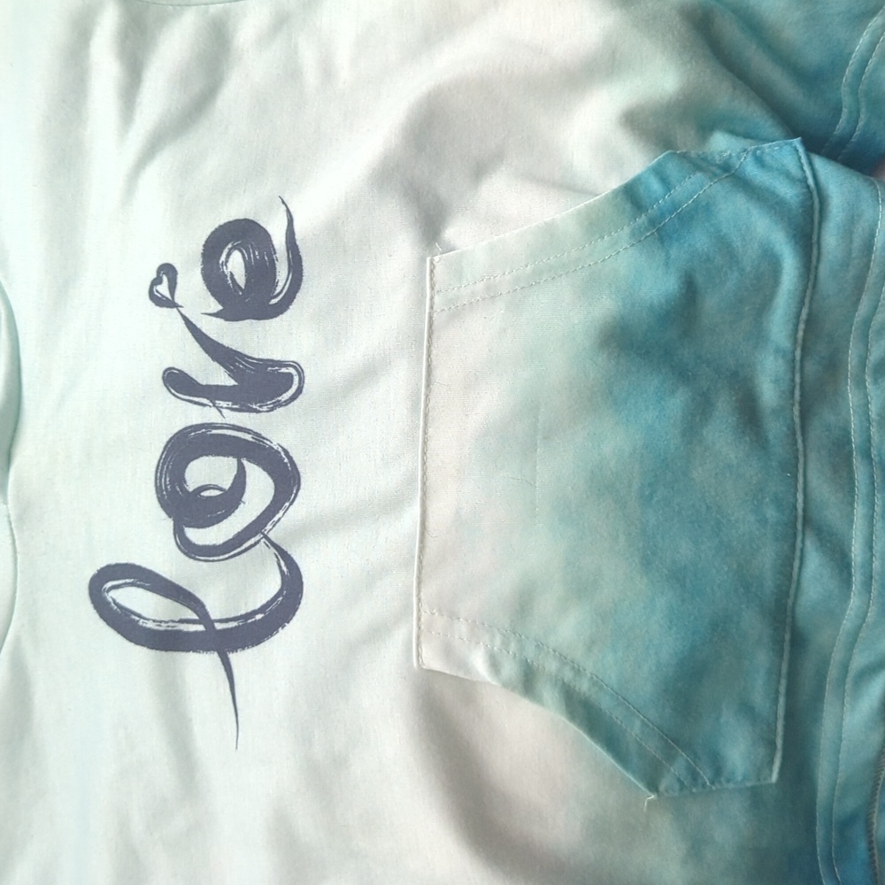 Cute Love Crop